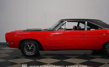 Plymouth-Road-Runner-1969-Hardtop-26