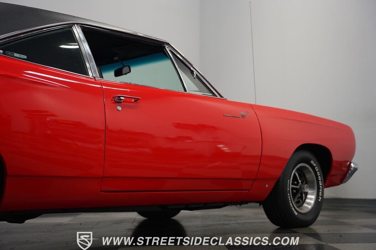Plymouth-Road-Runner-1969-Hardtop-32