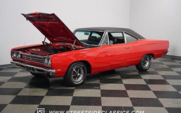 Plymouth-Road-Runner-1969-Hardtop-35