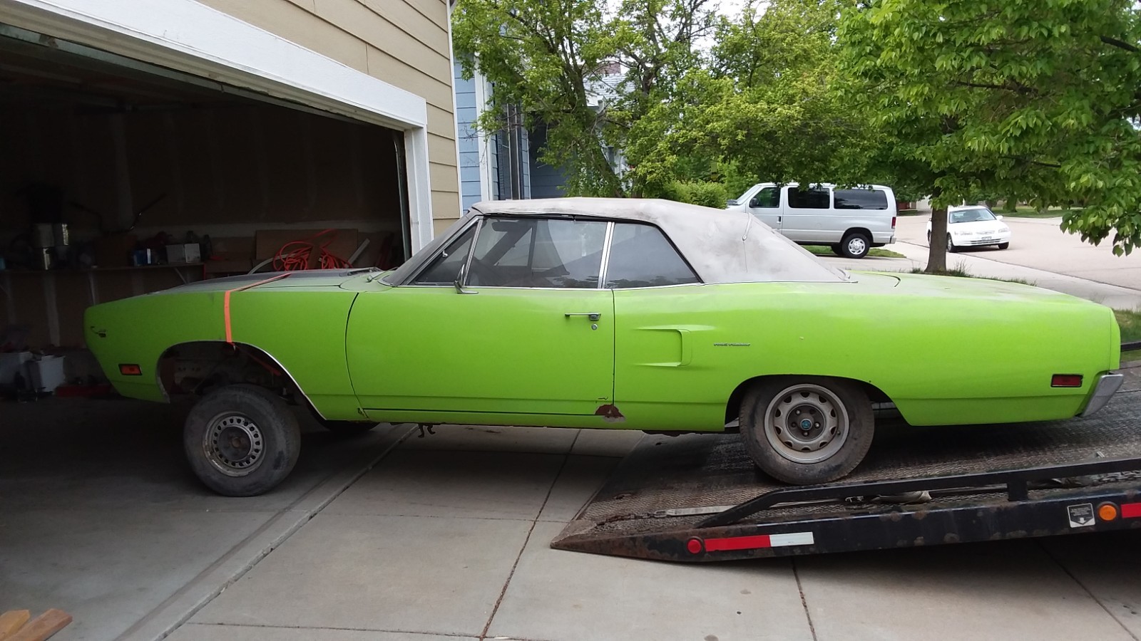 Plymouth-Road-Runner-1970-Convertible-3