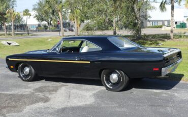 Plymouth-Road-Runner-1970-Other-17