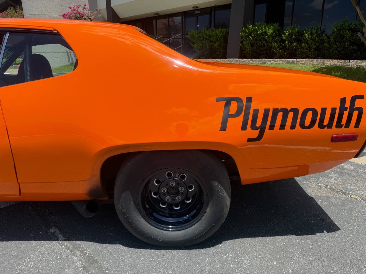Plymouth-Road-Runner-1972-Coupe-15