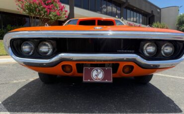 Plymouth-Road-Runner-1972-Coupe-22