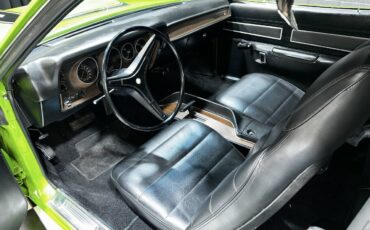 Plymouth-Road-Runner-1973-Coupe-1