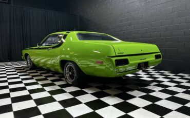 Plymouth-Road-Runner-1973-Coupe-37