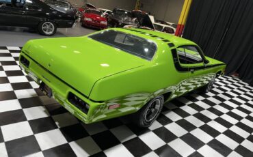 Plymouth-Road-Runner-1973-Coupe-7