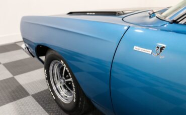 Plymouth-Road-runner-1968-BLUE-Blue-10