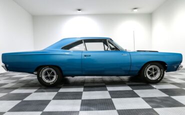 Plymouth-Road-runner-1968-BLUE-Blue-9