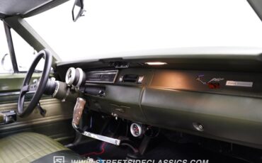 Plymouth-Road-runner-1969-Forest-Green-Metalli-Green-46