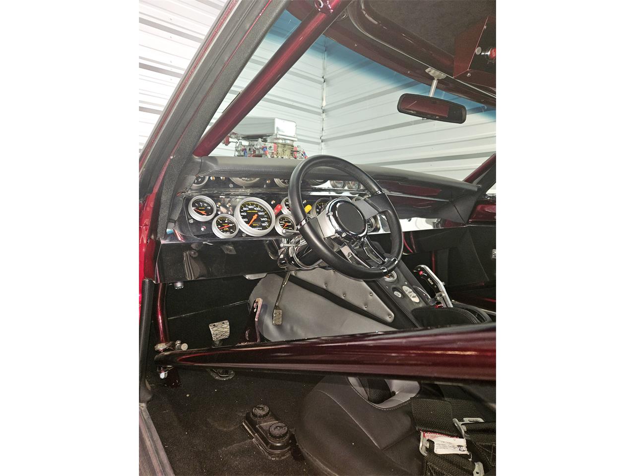 Plymouth-Road-runner-1970-Candy-Brandy-Wine-Black-and-Grey-18