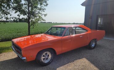 Plymouth-Road-runner-1970-Citrus-orange-White
