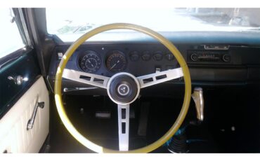 Plymouth-Road-runner-1970-Ivy-Green-White-10
