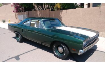Plymouth-Road-runner-1970-Ivy-Green-White-6