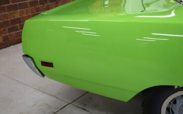 Plymouth-Road-runner-1970-Limelight-Black-39