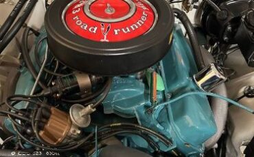 Plymouth-Roadrunner-1968-WhiteGreen-Vinyl-To-White-15