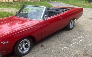Plymouth-Roadrunner-1968-red
