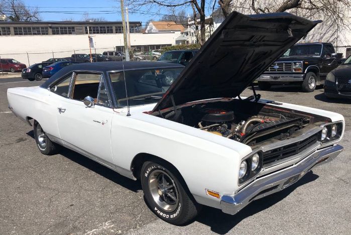 Plymouth-Roadrunner-1969-White-10