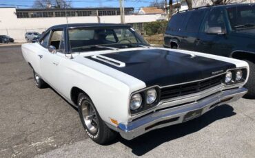 Plymouth-Roadrunner-1969-White