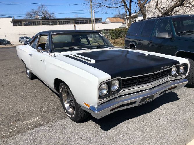 Plymouth-Roadrunner-1969-White