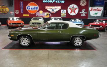 Plymouth-Satellite-Sebring-Plus-1973-Coupe-10