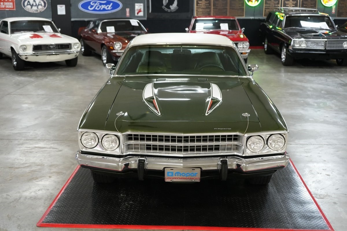 Plymouth-Satellite-Sebring-Plus-1973-Coupe-17