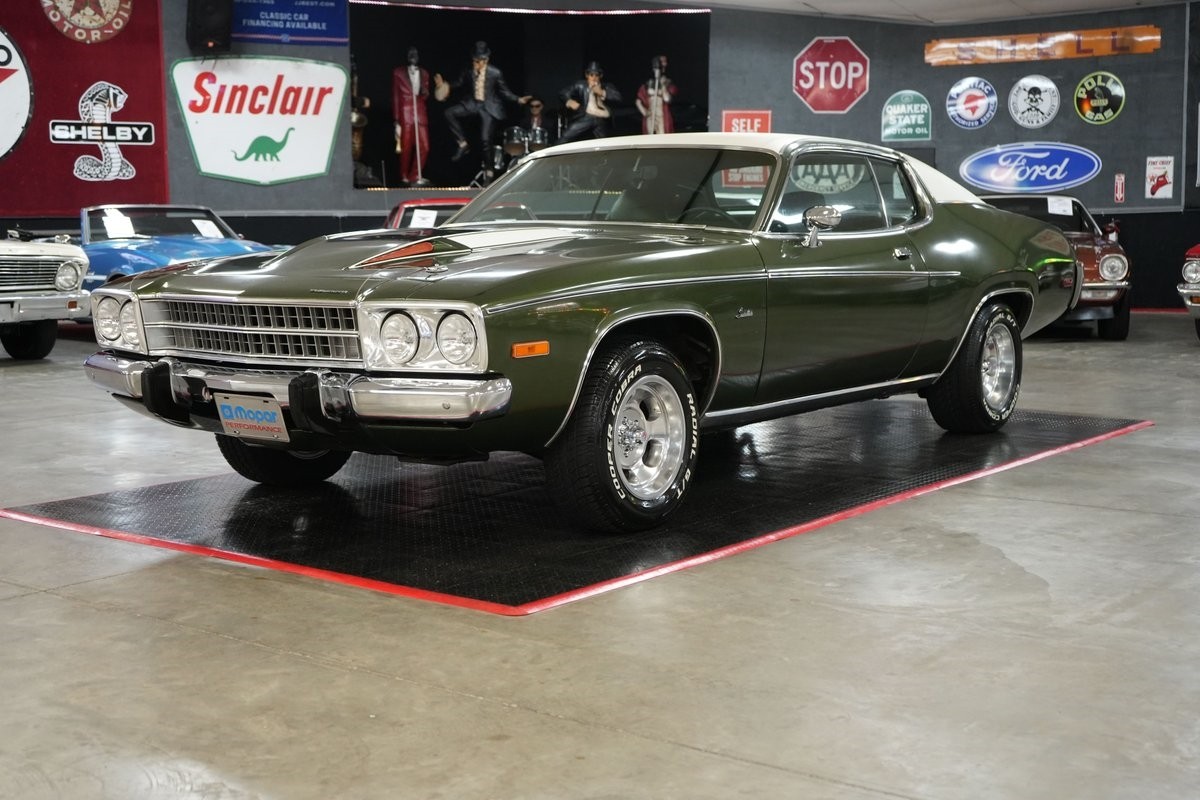 Plymouth-Satellite-Sebring-Plus-1973-Coupe-18