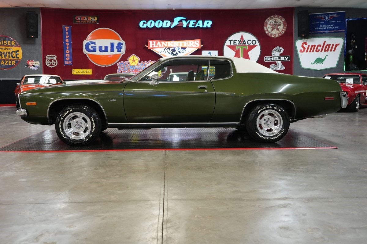 Plymouth-Satellite-Sebring-Plus-1973-Coupe-19