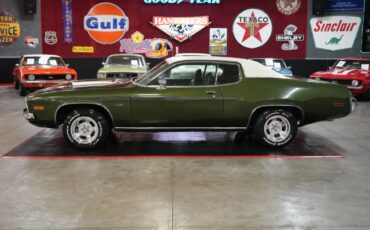 Plymouth-Satellite-Sebring-Plus-1973-Coupe-2