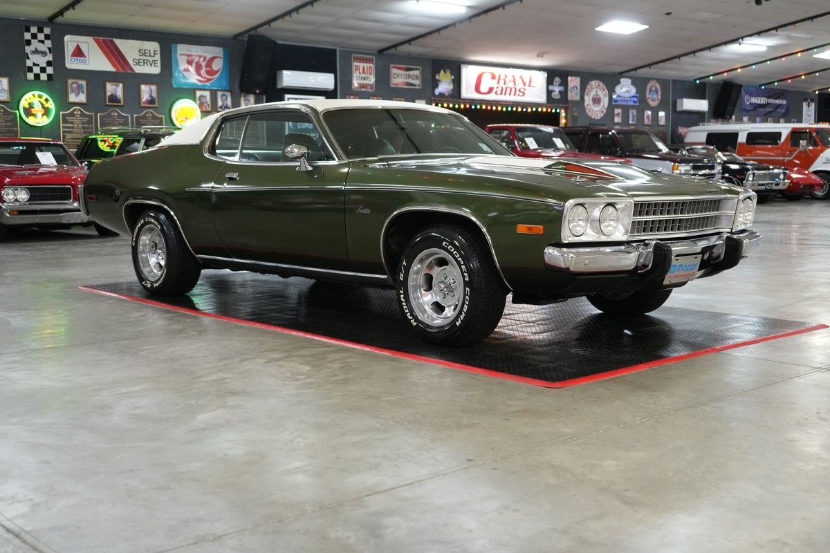 Plymouth-Satellite-Sebring-Plus-1973-Coupe-24