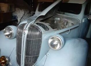 Plymouth-Sedan-1938-5