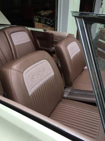 Plymouth-Sport-fury-1964-Ivory-Bronze-15