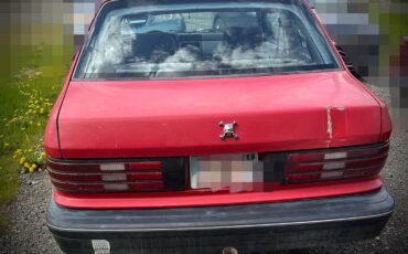 Plymouth-Sundance-american-1991-red-2