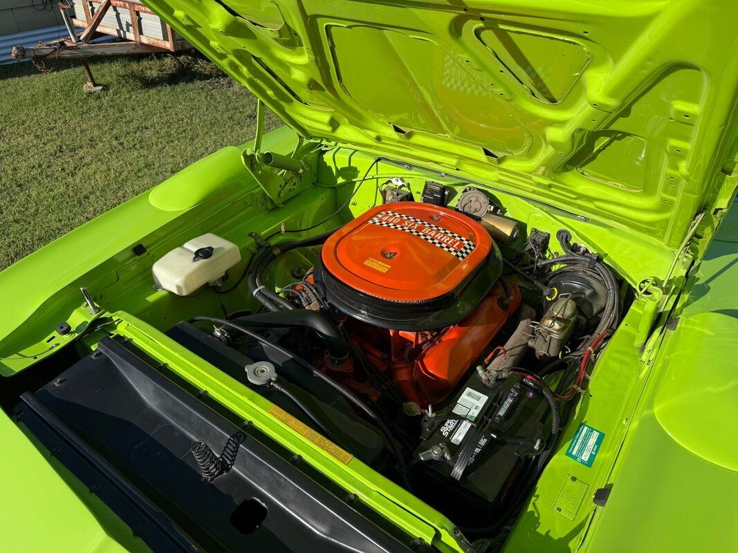 Plymouth-Superbird-1970-22