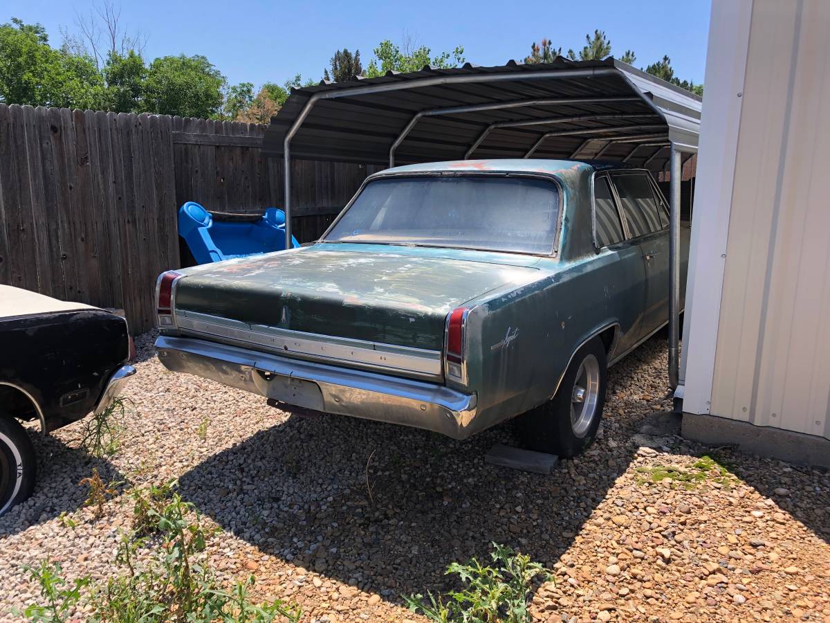Plymouth-Valiant-1967-green-1