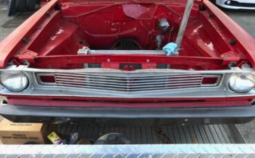 Plymouth-Valiant-1969-Red-6