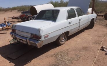 Plymouth-Valiant-1975-blue-1