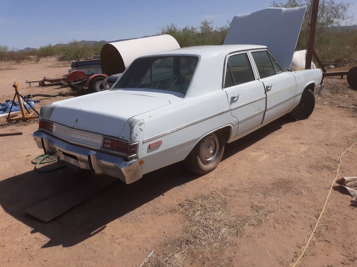 Plymouth-Valiant-1975-blue-1