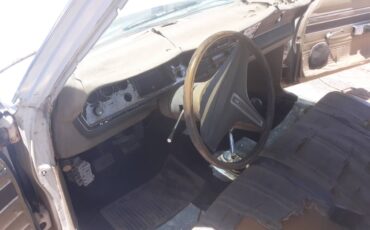 Plymouth-Valiant-1975-blue-10