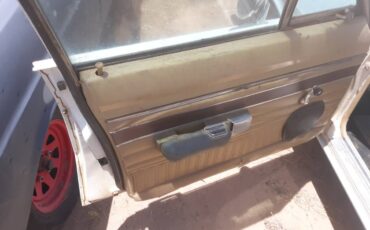 Plymouth-Valiant-1975-blue-12