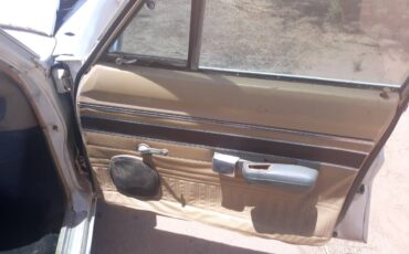 Plymouth-Valiant-1975-blue-16