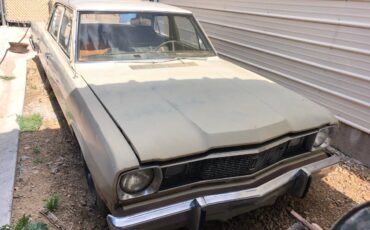 Plymouth-Valiant-1975-white-1