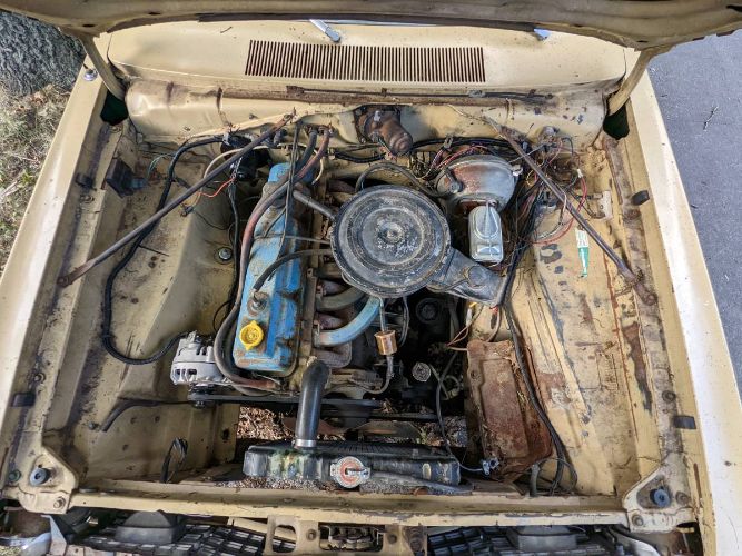 Plymouth-Valiant-1976-Yellow-1