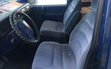 Plymouth-Voyager-1993-Blue-Blue-8
