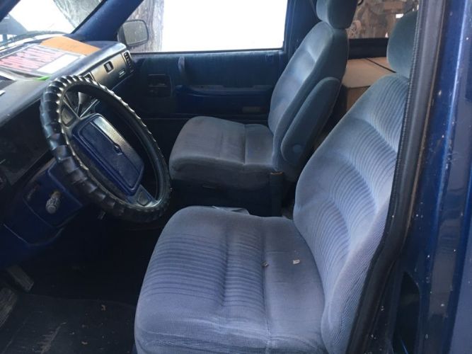 Plymouth-Voyager-1993-Blue-Blue-8