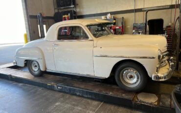 Plymouth-business-coupe-1950-white-2