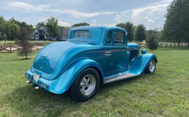 Plymouth-delux-coupe-1933-22