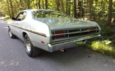 Plymouth-duster-1971-silver-2