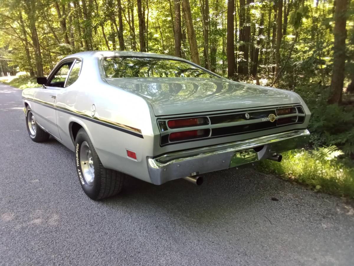 Plymouth-duster-1971-silver-2
