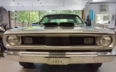 Plymouth-duster-1971-silver