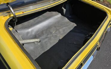 Plymouth-duster-1971-yellow-19